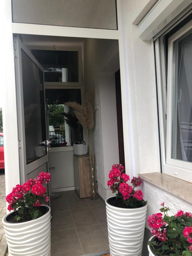 Ferienwohnung Mirni Kutic Zagreb Exterior foto