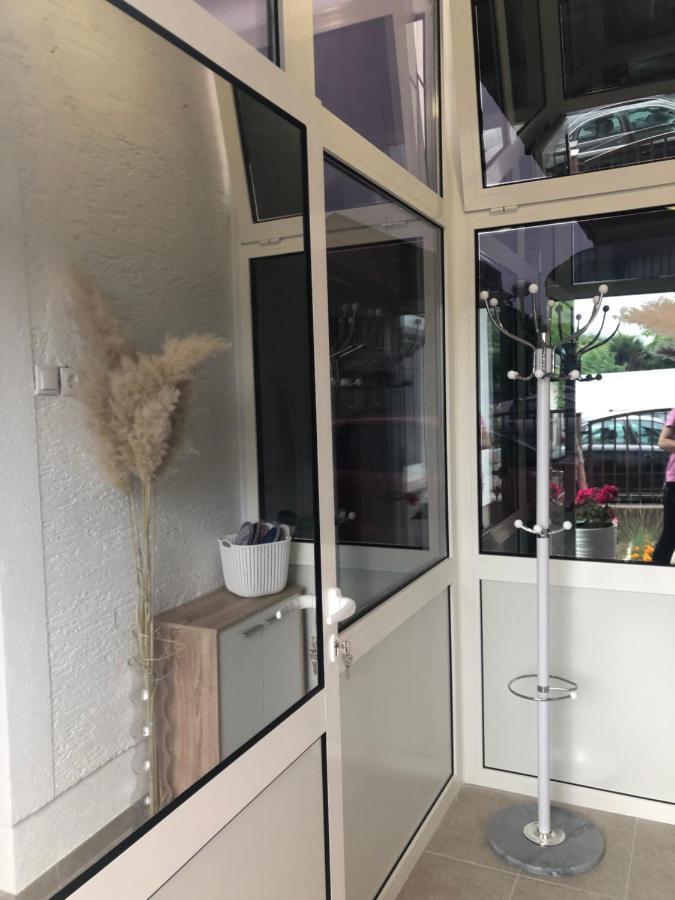 Ferienwohnung Mirni Kutic Zagreb Exterior foto